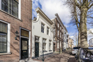 Voorstraat 11, Sommelsdijk