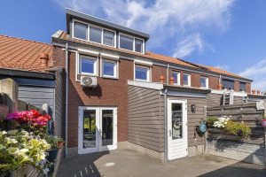 Achter 't Hof 15, Ouddorp